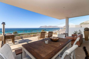 Skye Home in overlooking stunning False Bay in St James, Cape Town